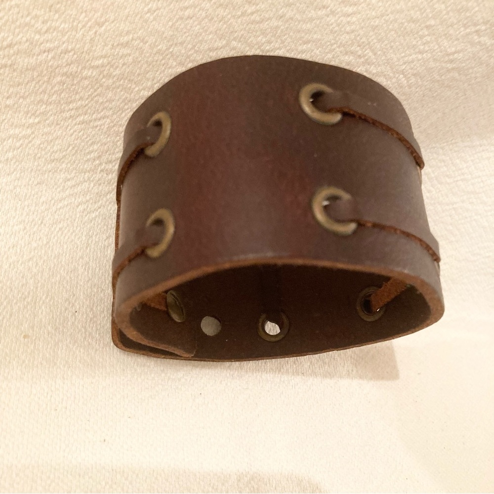 Men’s Leather Cuff